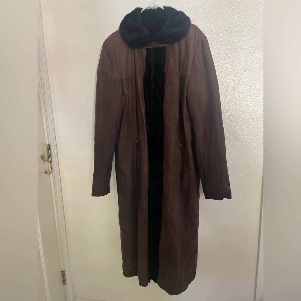 Elegant Brown Trench Coat with Black Trim